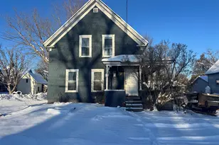 8 Kilkenny St, Lancaster, NH 03584 - Photo 1