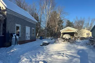 8 Kilkenny St, Lancaster, NH 03584 - Photo 19