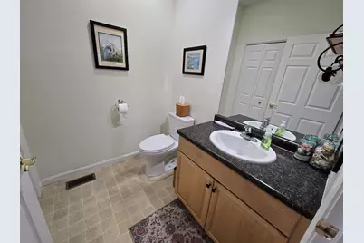 33 Old Stage Road #34, Litchfield, NH 03052 - Photo 5