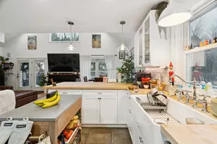 2170 Wildlife Rd, Hartford, VT 05001 - Photo 31