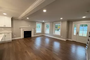 447 Silver Lake Rd, Hollis, NH 03049 - Photo 3