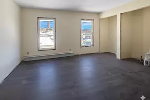 52 Henniker St, Hillsboro, NH 03244 - Photo 9