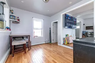 10 N Main St, Derry, NH 03038 - Photo 5