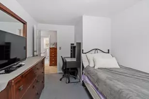 8 Blueberry Rd, Derry, NH 03038 - Photo 15