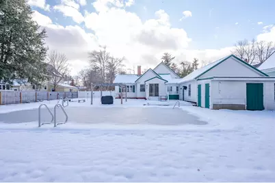 27 Broad Street, Rochester, NH 03867 - Photo 43