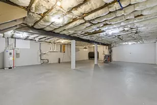 5 Railroad Ave, Rochester, NH 03867 - Photo 29