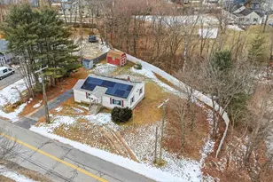 5 Railroad Ave, Rochester, NH 03867 - Photo 5