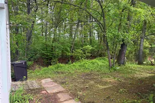 22 Fairfield Dr, Concord, NH 03301 - Photo 3