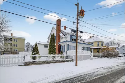 36 Essex Street, Manchester, NH 03102 - Photo 3