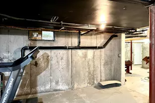 8 Marguerite St, Keene, NH 03431 - Photo 51