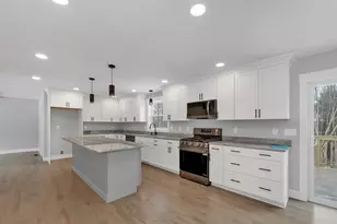 45 Dutton Rd, Pelham, NH 03076 - Photo 7