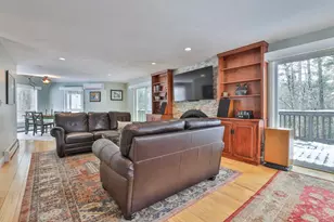 38 Old Manchester Rd, Amherst, NH 03031 - Photo 7