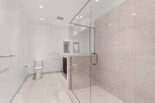 77 Hanover St, Portsmouth, NH 03801 - Photo 21