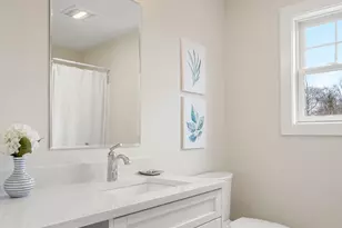 63 Driftwood Cir, Sandown, NH 03873 - Photo 17