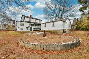 366 Nashua St, Milford, NH 03055 - Photo 7