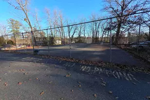 15 Silvestri Cir, Derry, NH 03038 - Photo 27