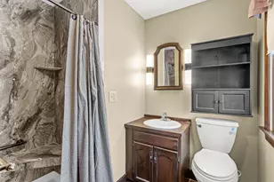 25 Sherwood Forest Dr, Gilford, NH 03249 - Photo 17