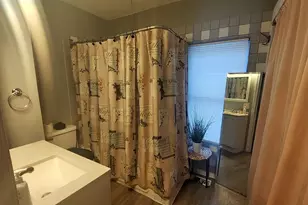 87 Parker St, Manchester, NH 03102 - Photo 9