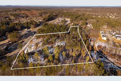 555 Calef Highway, Barrington, NH 03825 - Photo 9