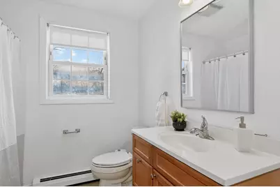 48 Greenleaf Street, Manchester, NH 03103 - Photo 23
