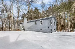 15 Davis Dr, Barnstead, NH 03225 - Photo 1