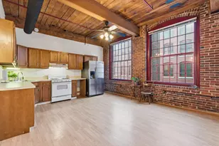 470 Silver St, Manchester, NH 03103 - Photo 3