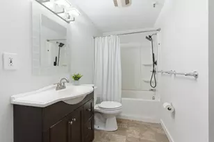 470 Silver St, Manchester, NH 03103 - Photo 19