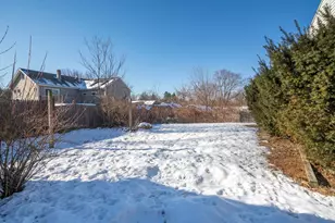 197 Melrose St, Manchester, NH 03109 - Photo 31