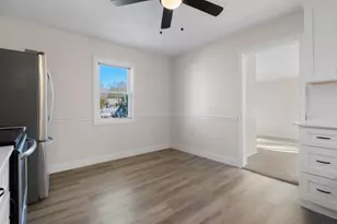 197 Melrose St, Manchester, NH 03109 - Photo 5