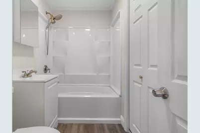 197 Melrose Street, Manchester, NH 03109 - Photo 9