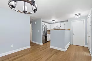 33 Valencia Dr, Nashua, NH 03062 - Photo 5