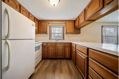 212 West Main Street, Hillsboro, NH 03244 - Photo 17