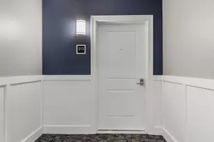 10100 S Willow St, Manchester, NH 03103 - Photo 11