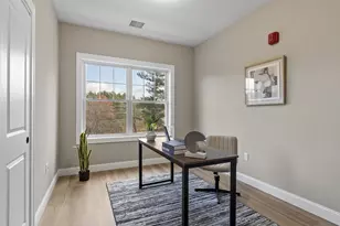 10100 S Willow St, Manchester, NH 03103 - Photo 29