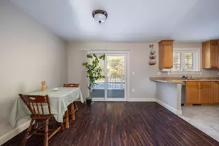 304 River Grant Dr, Hopkinton, NH 03229 - Photo 11