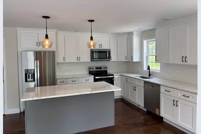 153 Garvin Avenue, Manchester, NH 03109 - Photo 13