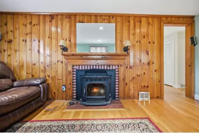 4 Hale Spring Road, Plaistow, NH 03865 - Photo 11