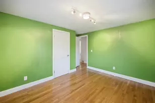 4 Hale Spring Rd, Plaistow, NH 03865 - Photo 17