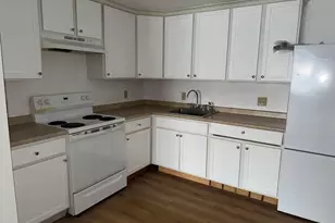 185 Loudon Rd, Concord, NH 03301 - Photo 3