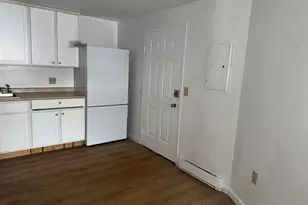 185 Loudon Rd, Concord, NH 03301 - Photo 5