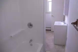 110 Sullivan St, Claremont, NH 03743 - Photo 11