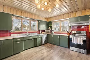 93 Armand Ave, Manchester, NH 03103 - Photo 5