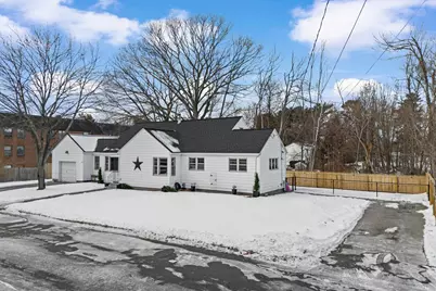 93 Armand Avenue, Manchester, NH 03103 - Photo 3