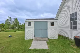 7 Fairway Dr, Franklin, NH 03235 - Photo 31