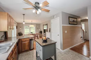 7 Fairway Dr, Franklin, NH 03235 - Photo 9