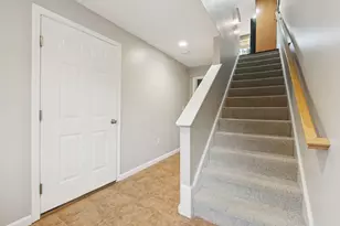 2 Townsend Dr, Dover, NH 03820 - Photo 13