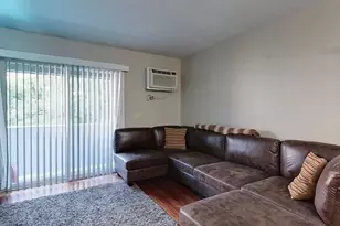 106 Eastern Ave, Manchester, NH 03104 - Photo 5