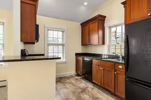25 S Mill St, Portsmouth, NH 03801 - Photo 17