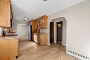 49 Lovell St, Nashua, NH 03060 - Photo 9