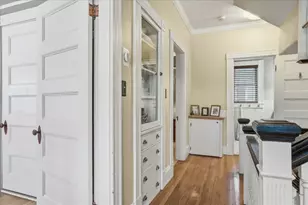 419 Bridge St, Manchester, NH 03104 - Photo 27